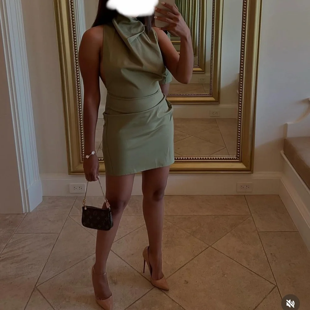 Olive green halter mini dress - Picture 1 of 4